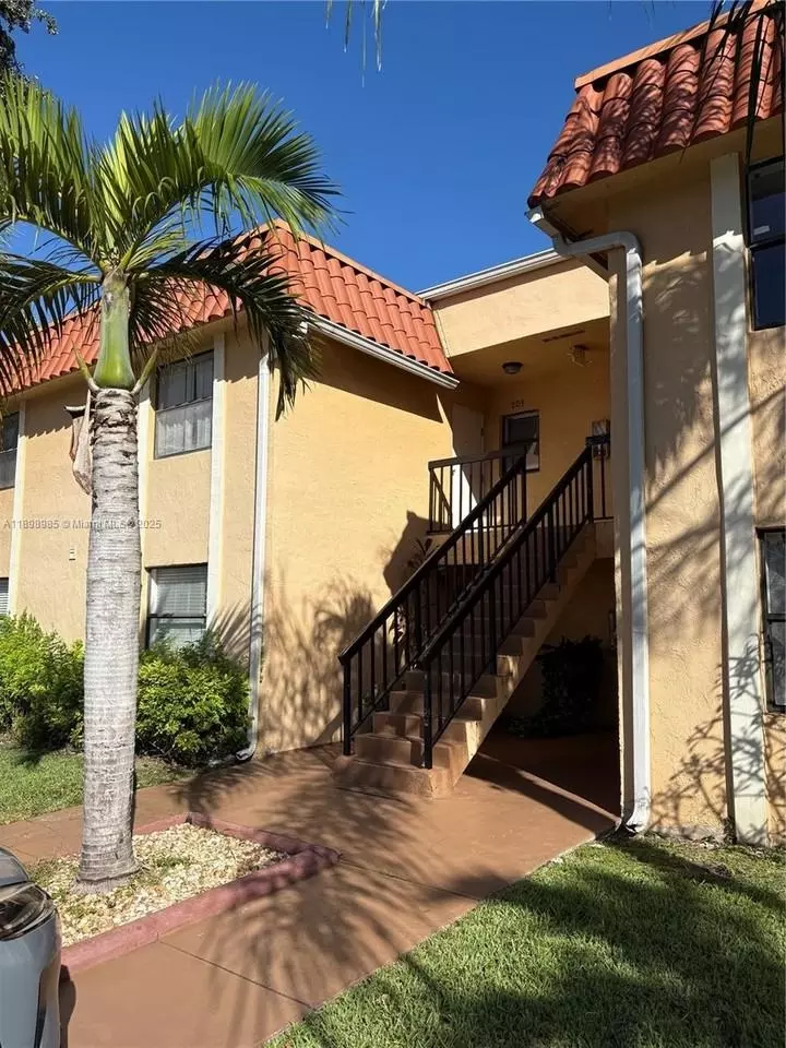  9714 Hammocks Blvd #203-29, Miami, FL 33196 photo 1