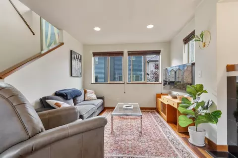 4401 SW Raymond St #1324820P, Seattle, WA 98136
