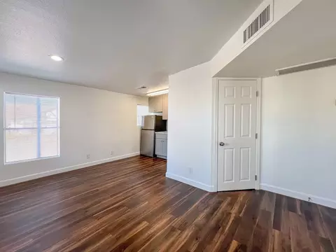 317 N 17th Dr #3, Phoenix, AZ 85007