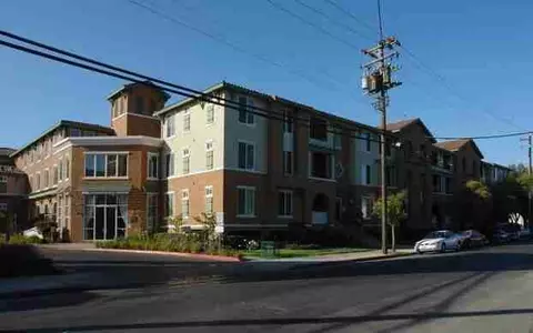 200 Lewis Rd, San Jose, CA 95111