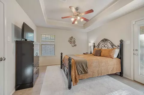 214 Sterling St #1328049P, College Station, TX 77840
