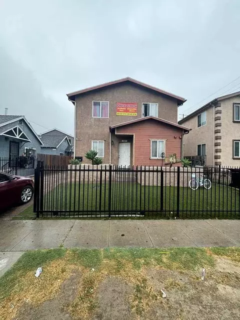 755 E 76th Pl, Los Angeles, CA 90001