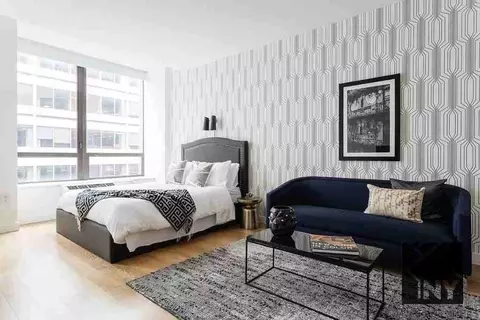 95 Wall St #720, New York, NY 10005