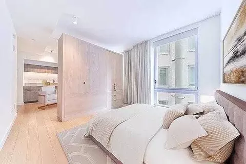 Undisclosed, New York, NY 10038
