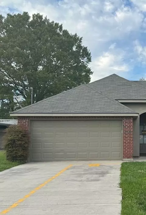 108 Nouveau Ln, Lafayette, LA 70501