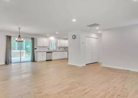 30 Azalea Way, Colonial Beach, VA 22443