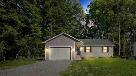 30 Azalea Way, Colonial Beach, VA 22443