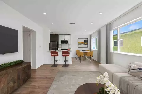 701 N Hill Pl #2, Los Angeles, CA 90012