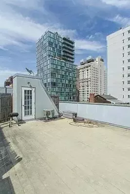 Undisclosed, New York, NY 10009