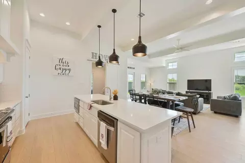 5040 Mooney Falls Dr #1328058P, Bryan, TX 77802