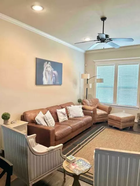 508 Jefferson St #1328068P, Bryan, TX 77801