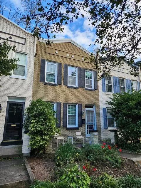 2103 37th St NW #NA, Washington, DC 20007