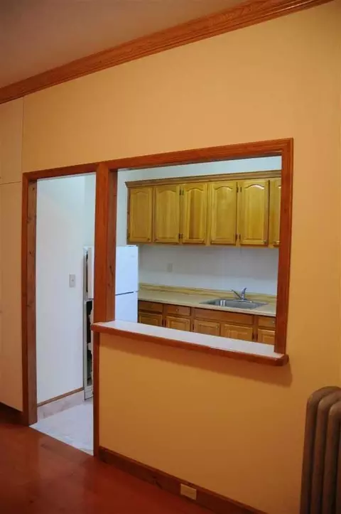 6713 6th Ave #2, Brooklyn, NY 11220
