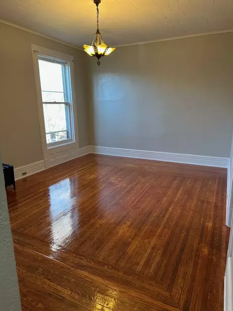 157 W 3rd St #6, Oswego, NY 13126
