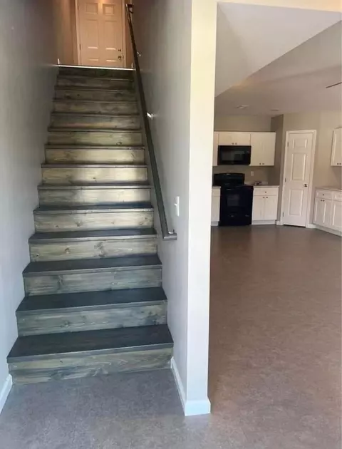 219 Cane Creek Ln #106, Jackson, MO 63755