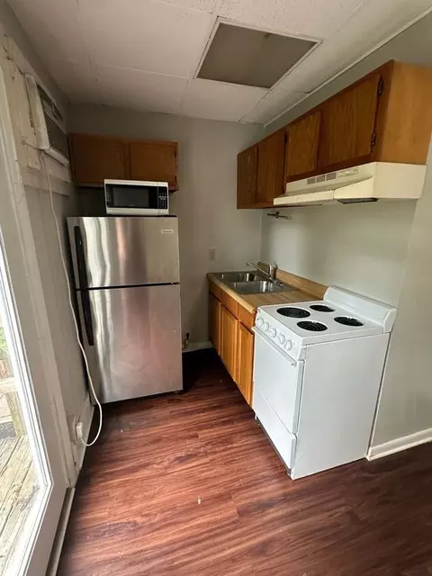 1517 W Main St #6, Muncie, IN 47303