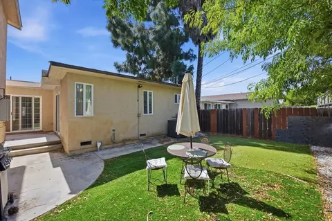 6250 Dorothy Dr, San Diego, CA 92115