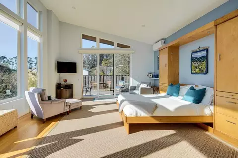 157 Avenue Portola #1304953P, El Granada, CA 94018