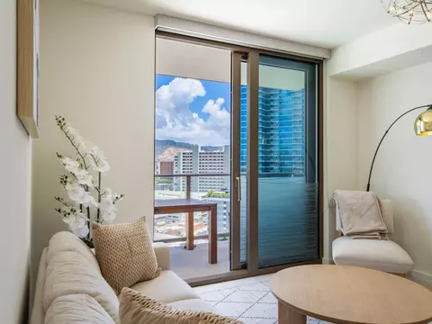 1374 Kapiolani Blvd #1327705P, Honolulu, HI 96814