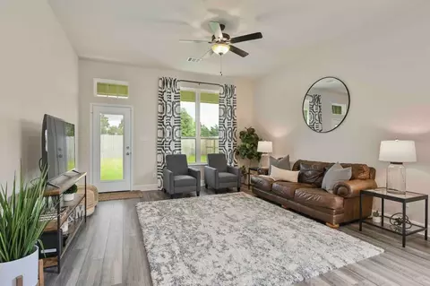4844 Native Tree Ln #1328067P, College Station, TX 77845