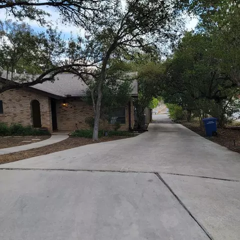 3326 Scenic Ln #A, San Antonio, TX 78230