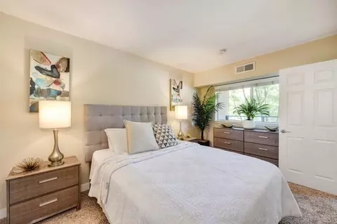 10711 Burnet Rd, Austin, TX 78758