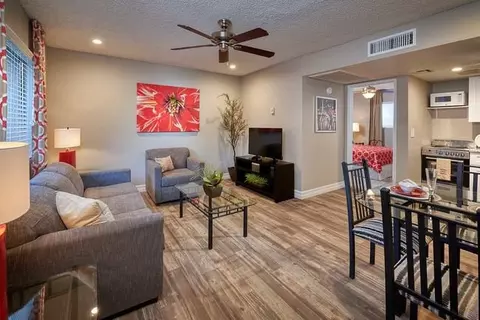 E 15th St, Plano, TX 75074