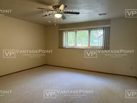 2121 N Cloudview Dr, Appleton, WI 54914 photo 9
