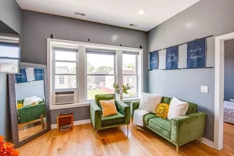 4241 S Langley Ave #1305514P, Chicago, IL 60653