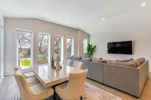 5436 S Michigan Ave #1306477P, Chicago, IL 60615