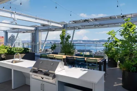 303 Battery St, Seattle, WA 98121