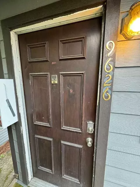 9626 SE Foster Rd, Portland, OR 97266