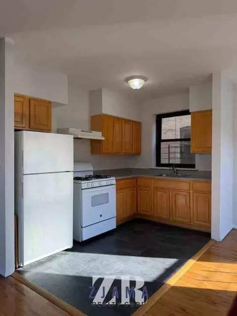 130 Saint Pauls Pl, Brooklyn, NY 11226