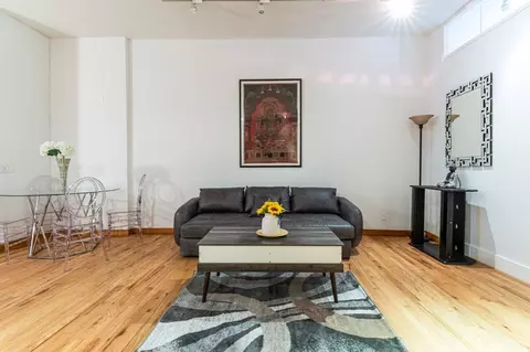 154 Chambers St #1323899P, New York, NY 10007