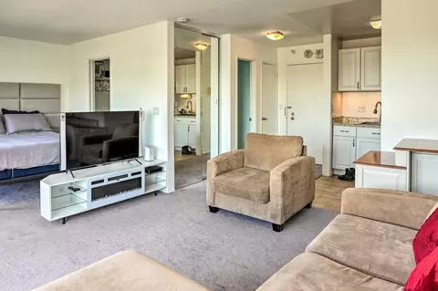 4 Anchor Dr #1304934P, Emeryville, CA 94608