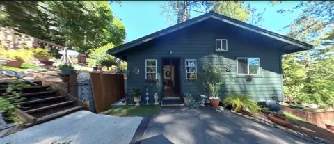 402 Sundance Hl, Soquel, CA 95073