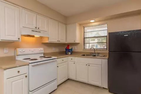 Undisclosed, Saint Petersburg, FL 33709