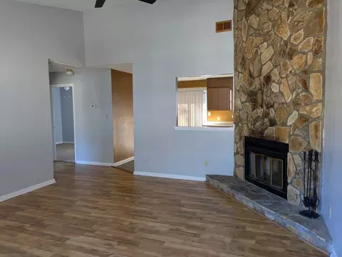 240 Tallulah Trl, Warner Robins, GA 31088
