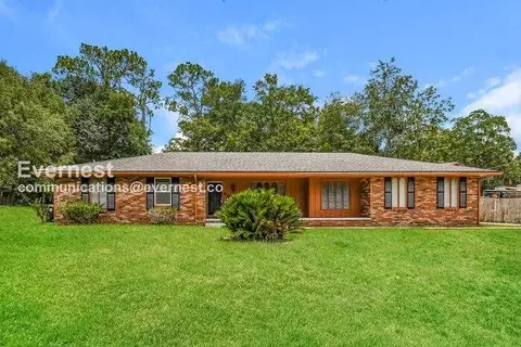 3323 Lakemar Pl, Jacksonville, FL 32208