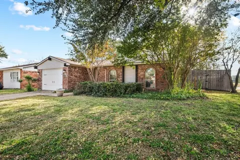 5201 Marks Cir, The Colony, TX 75056