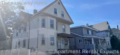 300 Park Ave #2, Revere, MA 02151