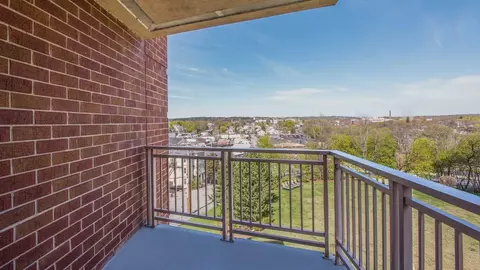 70 Hope Ave, Waltham, MA 02453 photo 21