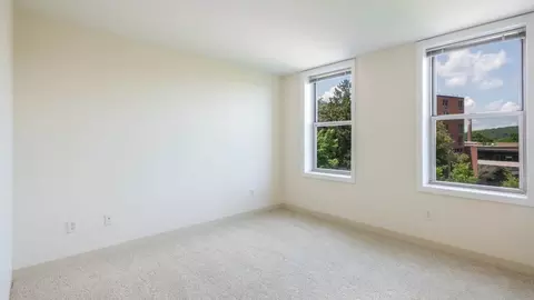 70 Hope Ave, Waltham, MA 02453 photo 26