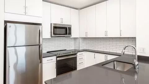 70 Hope Ave, Waltham, MA 02453 photo 13