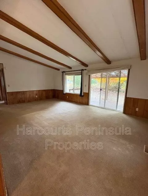 8371 W 100 N, Dunkirk, IN 47336