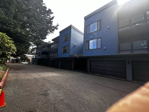 233 SW 154th St #301, Burien, WA 98166