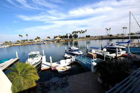 30 Antigua Ct, Coronado, CA 92118