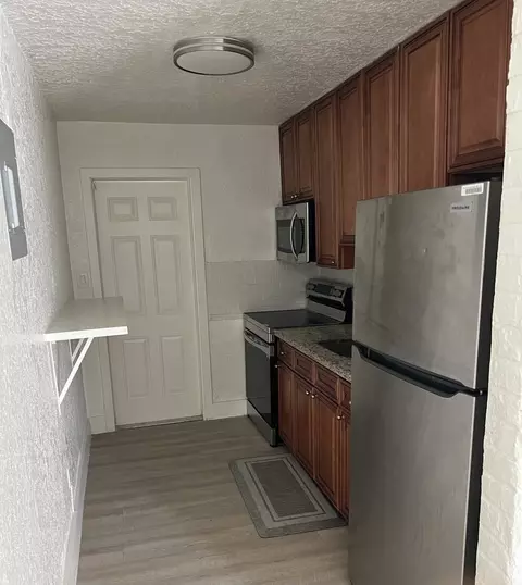 Undisclosed, Hallandale Beach, FL 33009