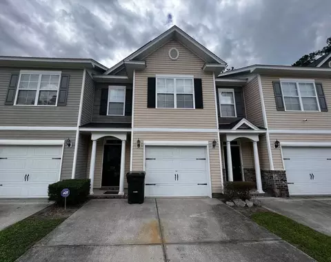 226 S Lamplighter Ln, Summerville, SC 29486