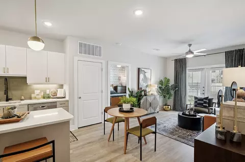 8800 S Congress Ave, Austin, TX 78745